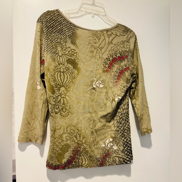 Chic Multicolor Floral Blouse - Picture 2 of 4